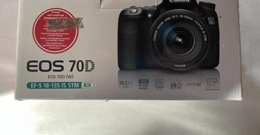 Canon 70d+18-135mm+ 50mm 1.8 Canon 70d+18-135mm+ 50mm 1.8