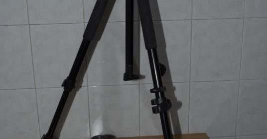 cavalletto Manfrotto modello 190XB cavalletto Manfrotto modello 190XB