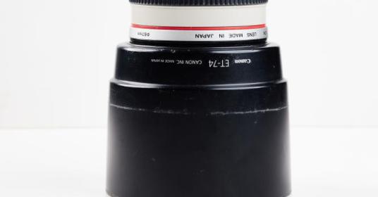 Canon EF 70-200 f/4L USM + paraluce