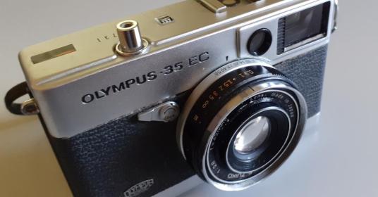 Fotocamera compatta OLYMPUS TRIP 35 Fotocamera compatta OLYMPUS TRIP 35