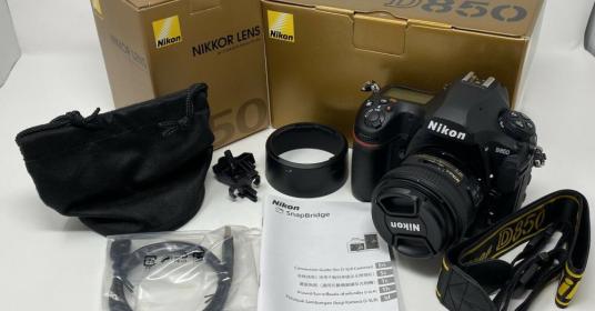 Nikon D850 45.7MP FX SLR digitale con Nikkor 50mm f/1.4 Nikon D850 45.7MP FX SLR digitale con Nikkor 50mm f/1.4