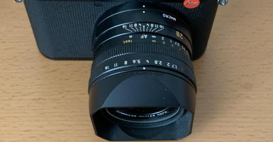 LEICA Q2 