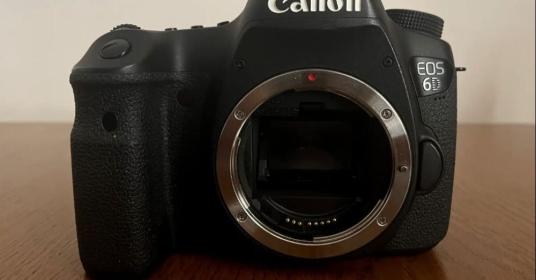 Canon 6D con battery pack - 40K scatti