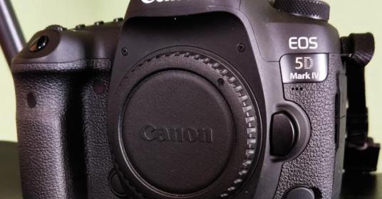CANON 5D MARK IV