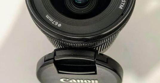 Obiettivo grandandolo EF-S 10-18mm f/4.5-5.6 IS STM attacco Canon Obiettivo grandandolo EF-S 10-18mm f/4.5-5.6 IS STM attacco Canon