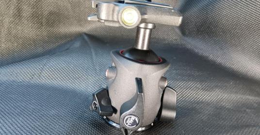 Manfrotto testa a sfera MH054MO-Q2 Manfrotto testa a sfera MH054MO-Q2